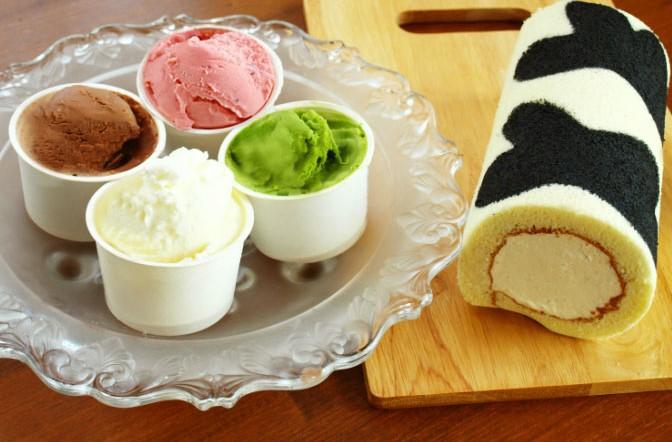 【牧場直送】牛柄ロールケーキとアイスクリーム４個セット