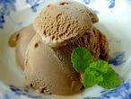 【牧場直送】ジャージーチョコロールとチョコアイス４個セット3